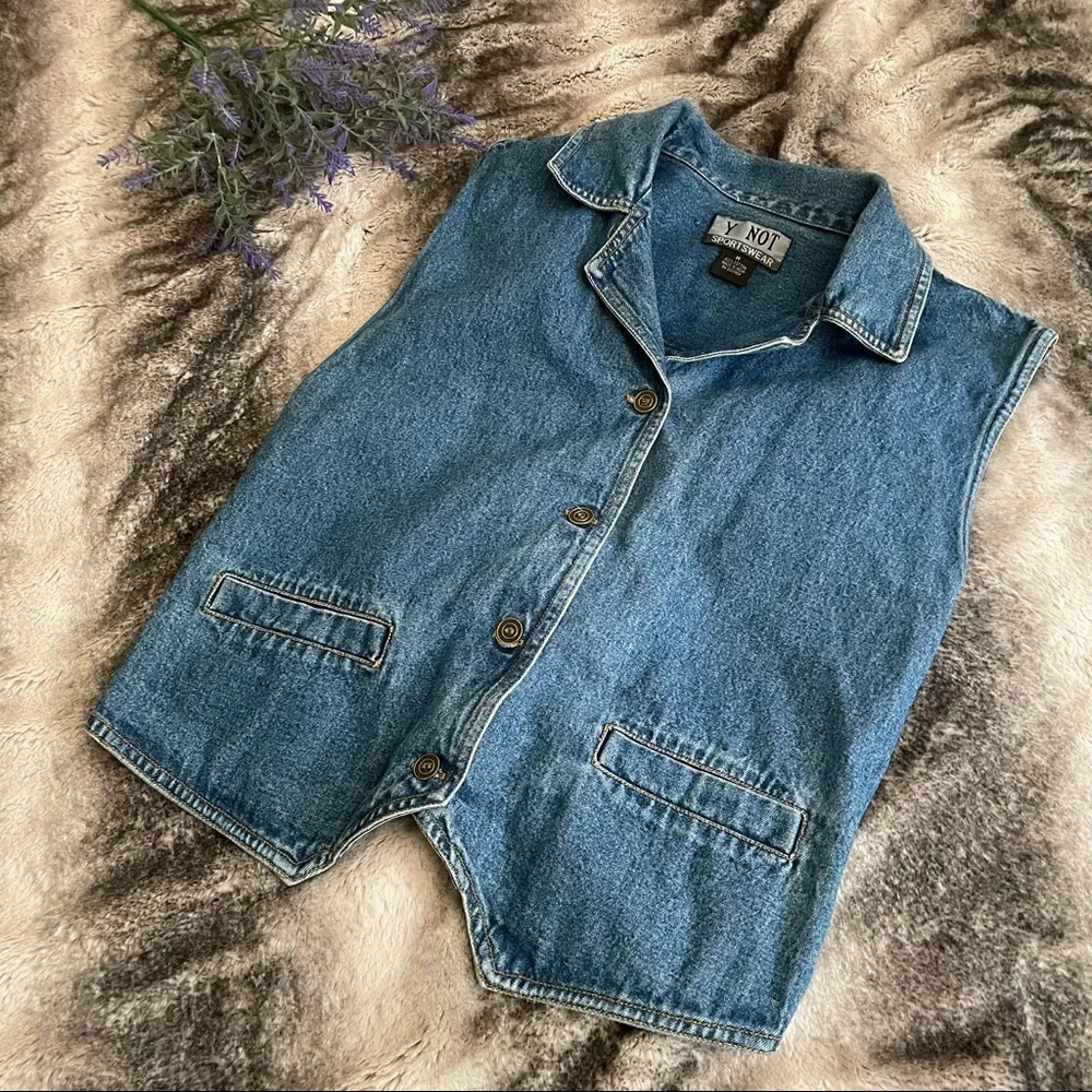 SOLD Vintage 💗 Y NOT Sportswear Blue Denim Vest with Pockets Women's Size: Med - Picture 2 of 10